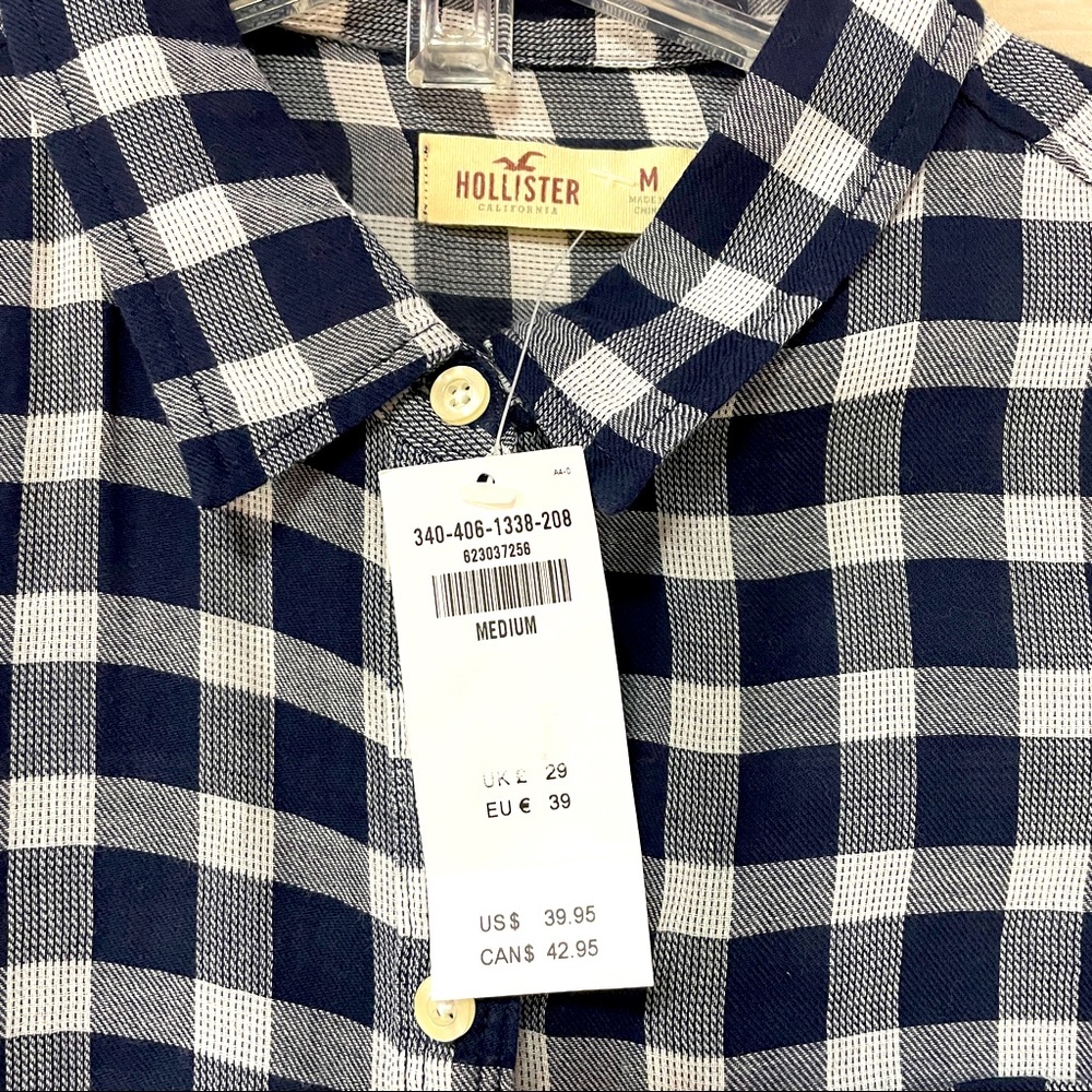 NWT Hollister Blue and White Check Plaid Button Down Shirt Sz M - Picture 3 of 5